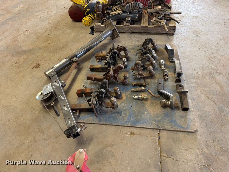 image for item EP7751 (13) truck hitches