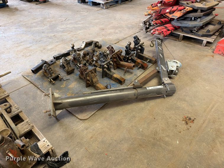 image for item EP7751 (13) truck hitches