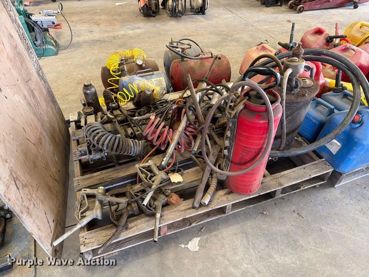 image for item EP7769 Automotive service equipment