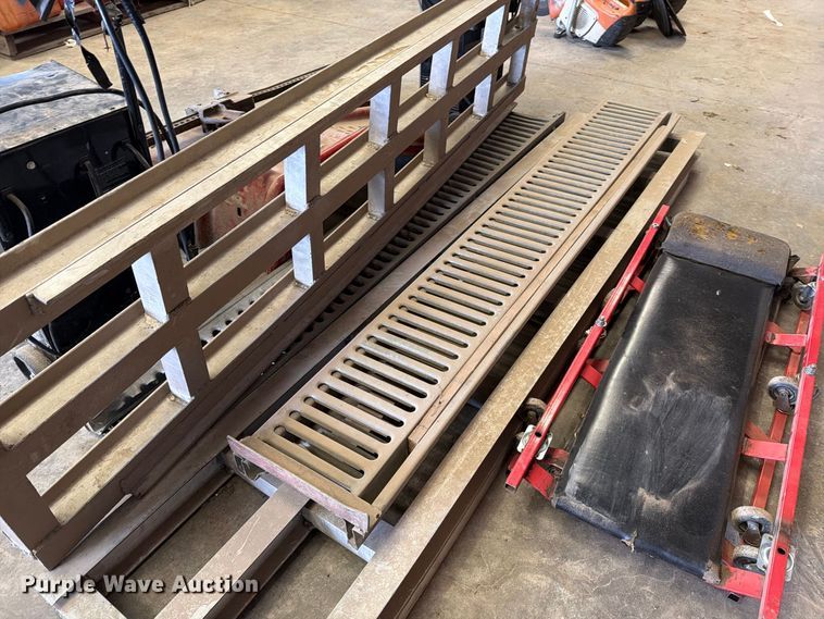 image for item EP7772 Automotive service equipment