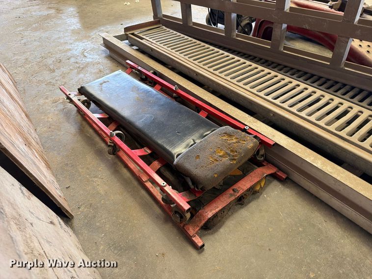 image for item EP7772 Automotive service equipment
