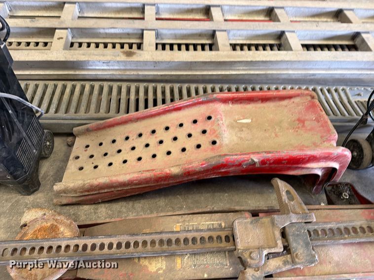image for item EP7772 Automotive service equipment