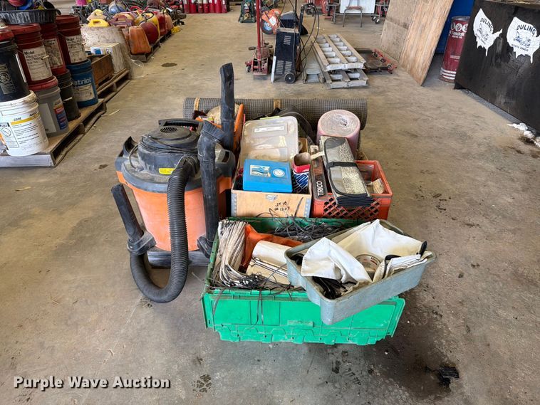 image for item EP7773 Tools and building materials