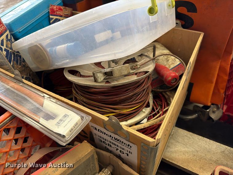 image for item EP7773 Tools and building materials