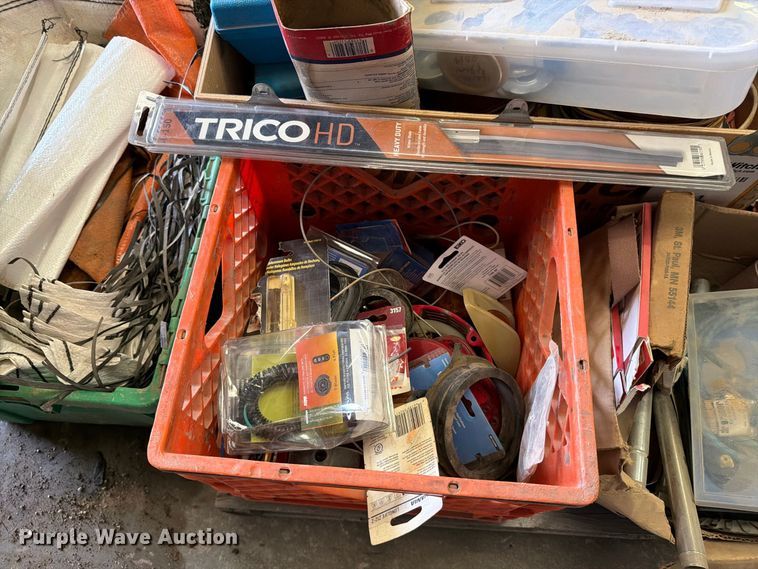 image for item EP7773 Tools and building materials
