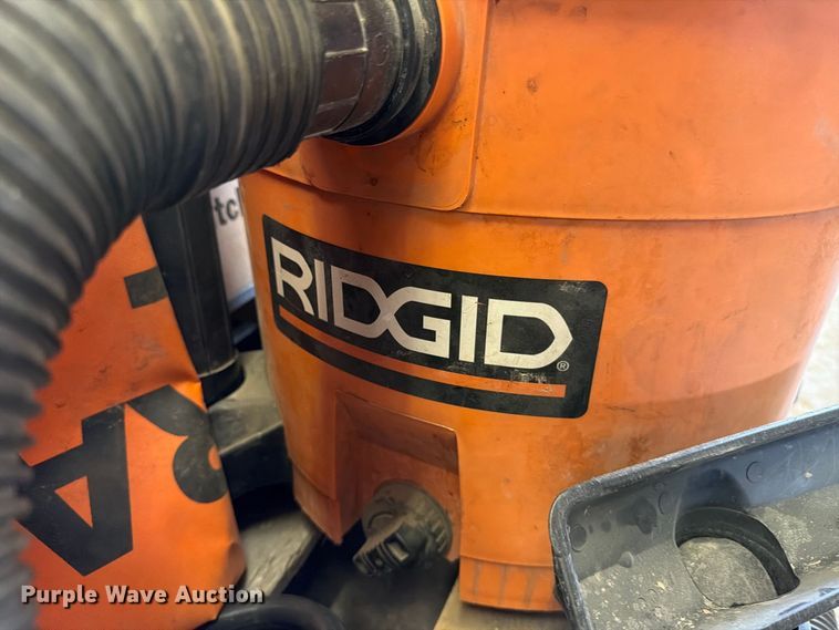image for item EP7773 Tools and building materials