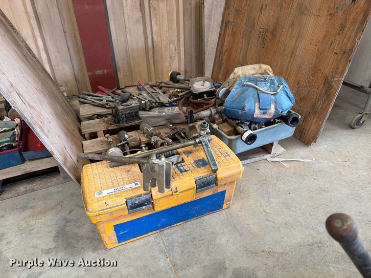 Pipe air testing tools