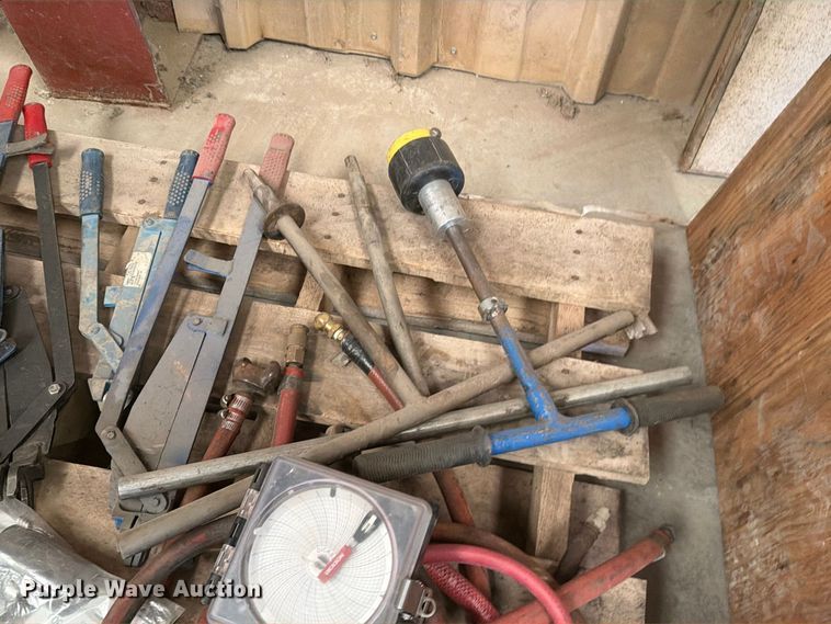 image for item EP7787 Pipe air testing tools