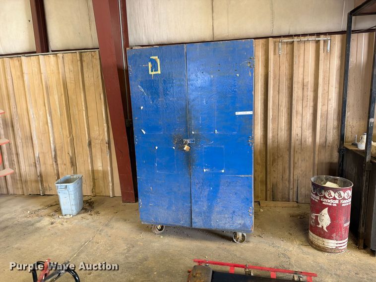 image for item EP7788 Shop tool storage cabinet