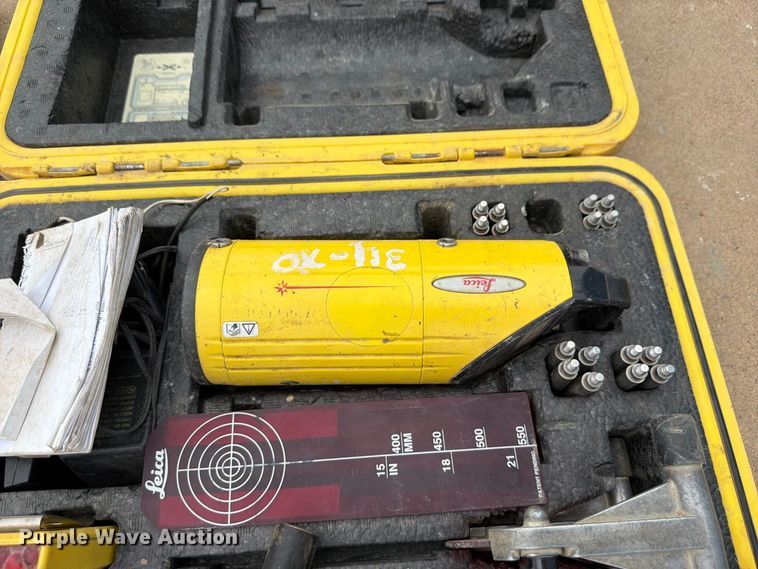image for item EP7789 Leica Piper 100 pipe Laser