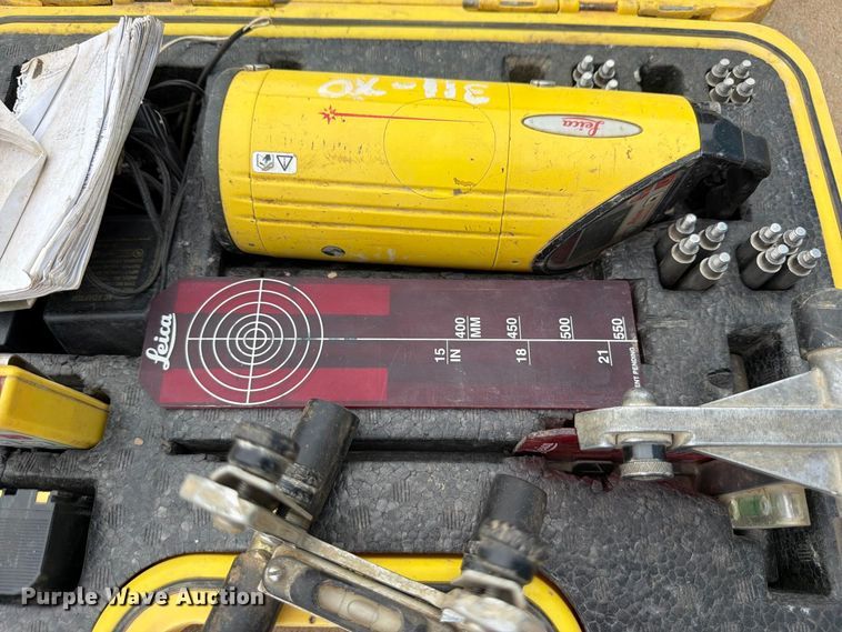 image for item EP7789 Leica Piper 100 pipe Laser