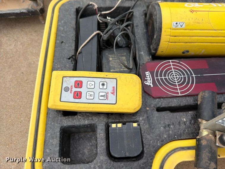 image for item EP7789 Leica Piper 100 pipe Laser