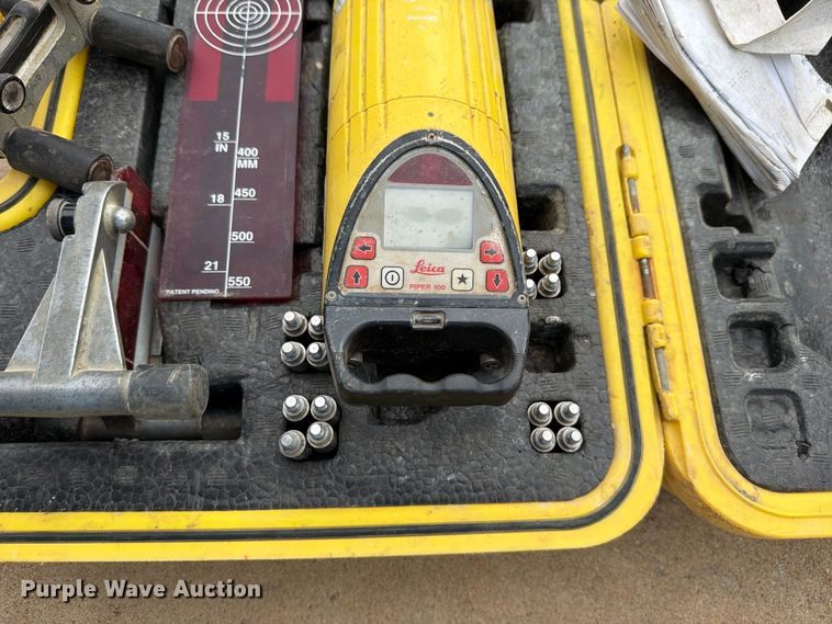 image for item EP7789 Leica Piper 100 pipe Laser