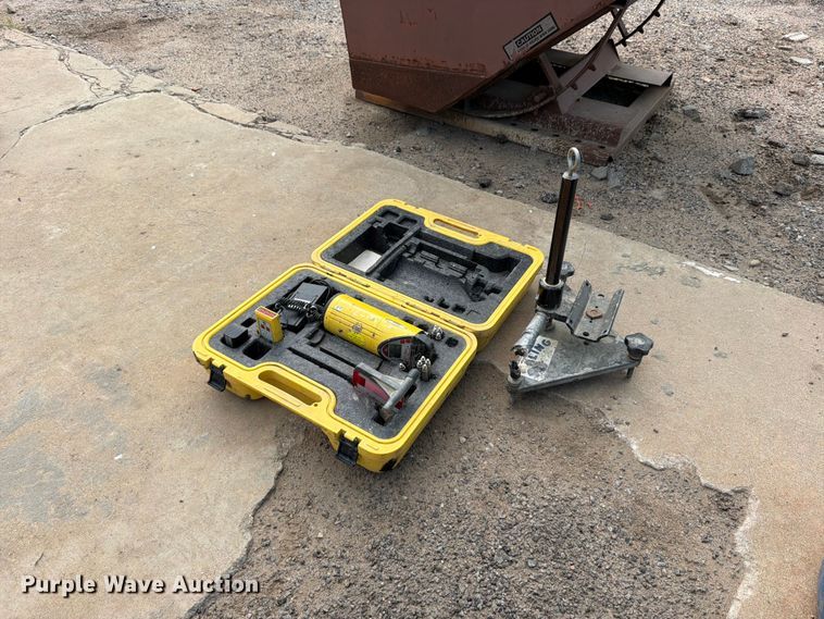 Leica Piper 100 pipe Laser