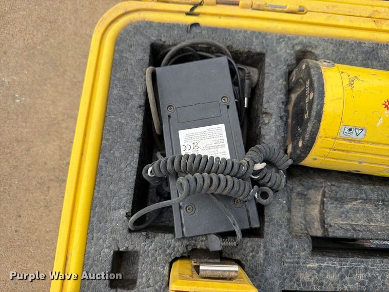 image for item EP7790 Leica Piper 100 pipe Laser