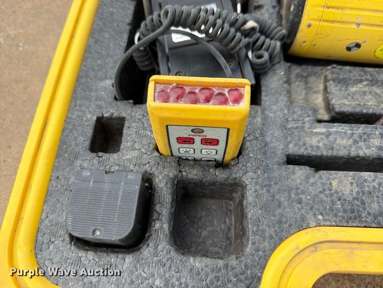 image for item EP7790 Leica Piper 100 pipe Laser