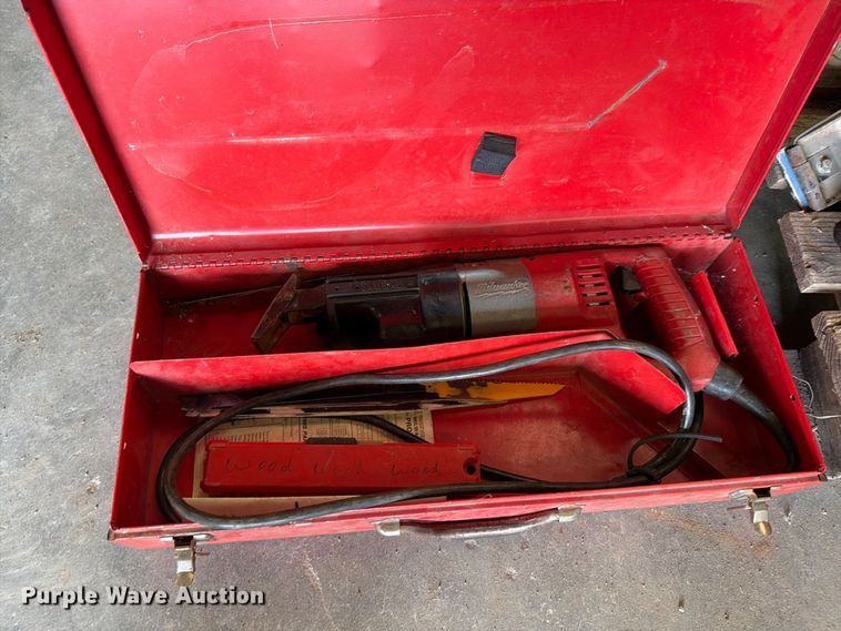 image for item EP7793 Pallet of tools