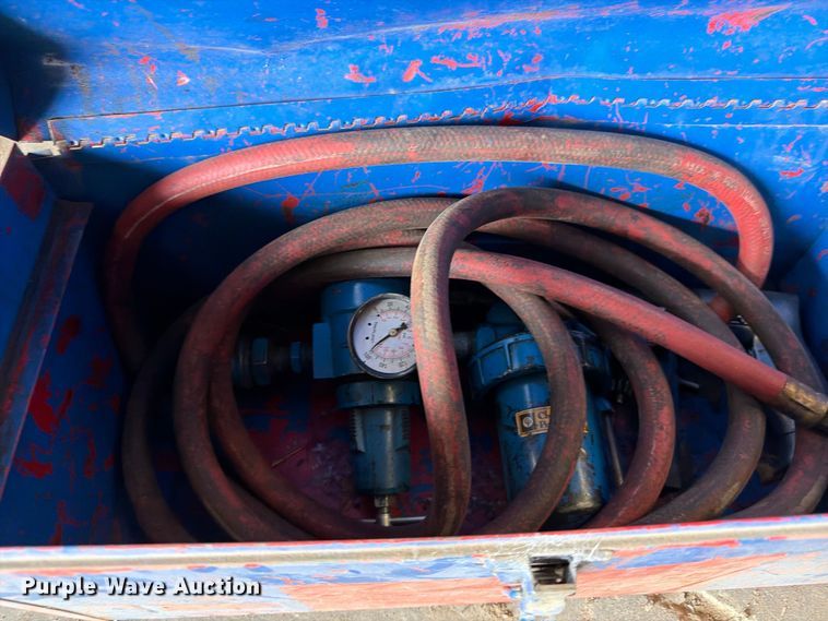 image for item EP7793 Pallet of tools