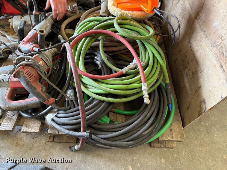 image for item EP7793 Pallet of tools