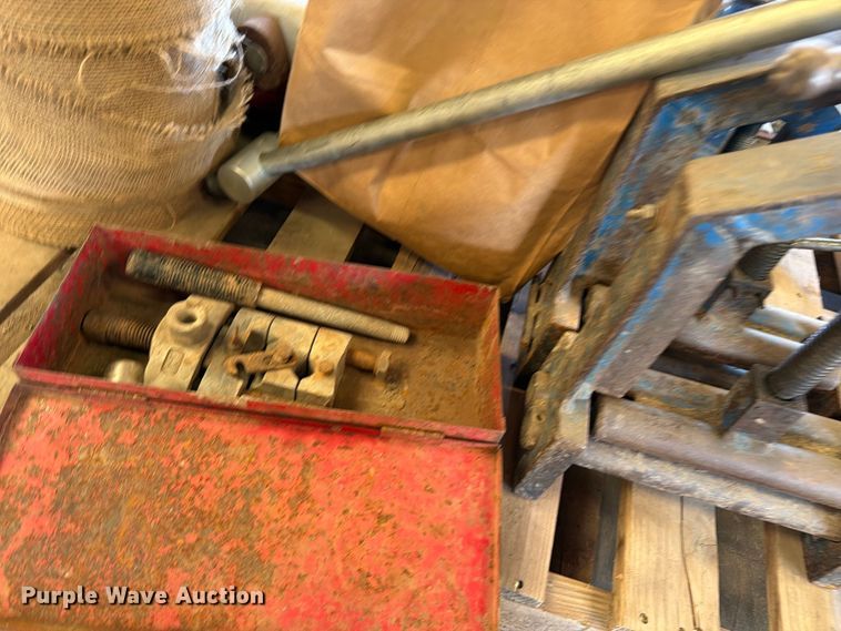 image for item EP7795 Polyethylene pipe squeeze tools
