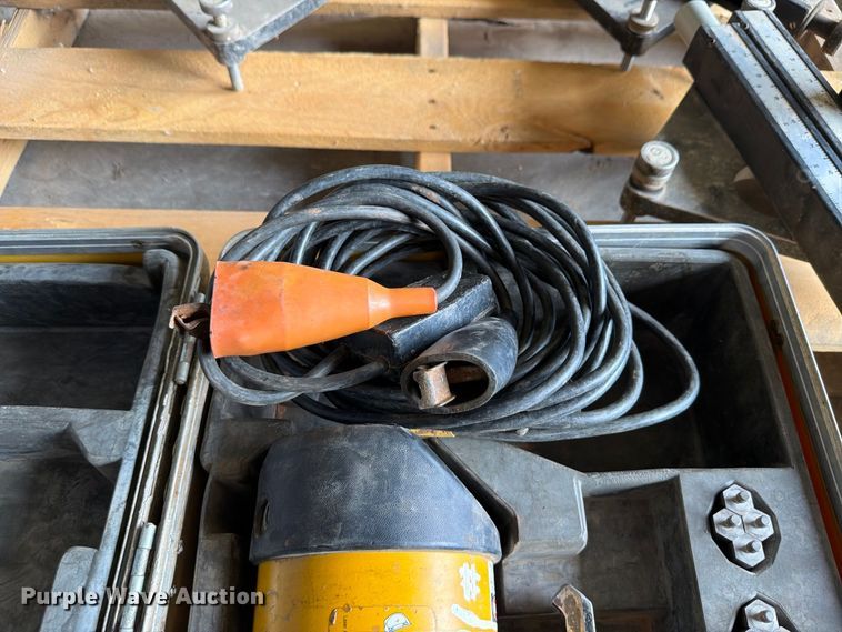 image for item EP7796 Beam-Aligner 4700 laser