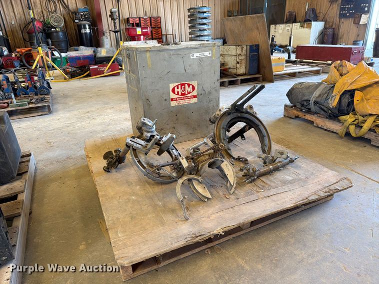 (4) pipe beveling machines