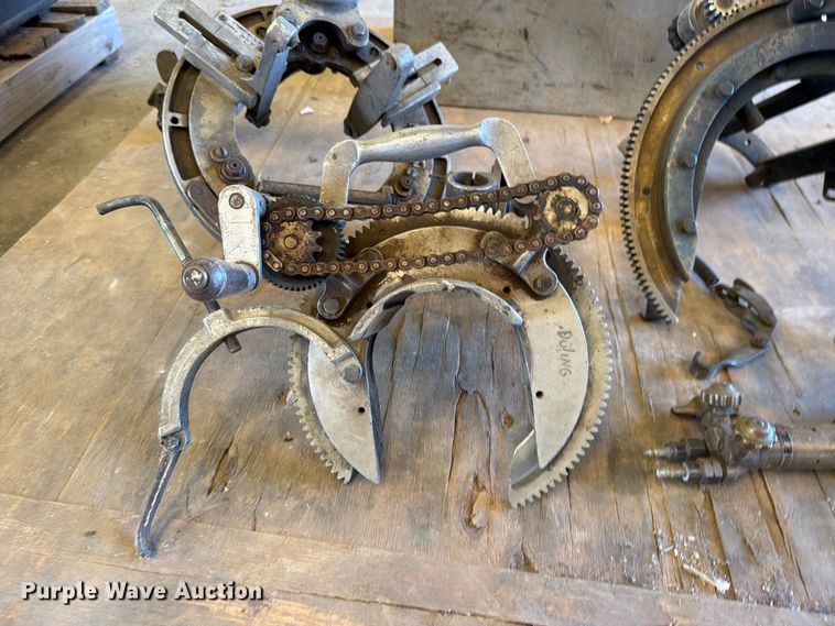 image for item EP7798 (4) pipe beveling machines