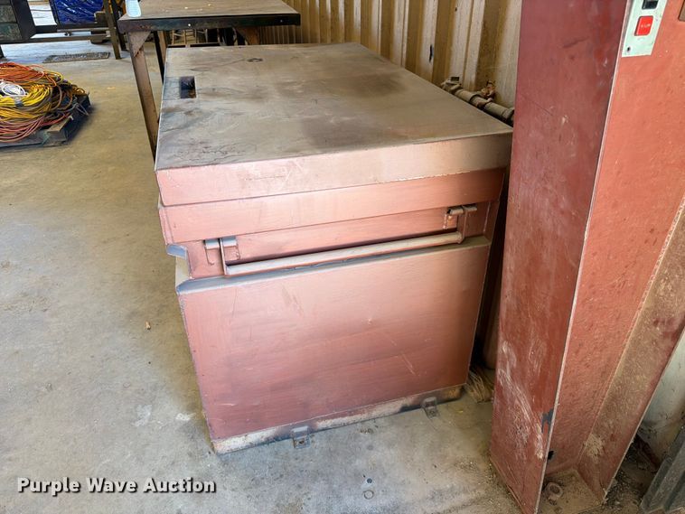 image for item EP7803 Knaack 4830 Tool Box
