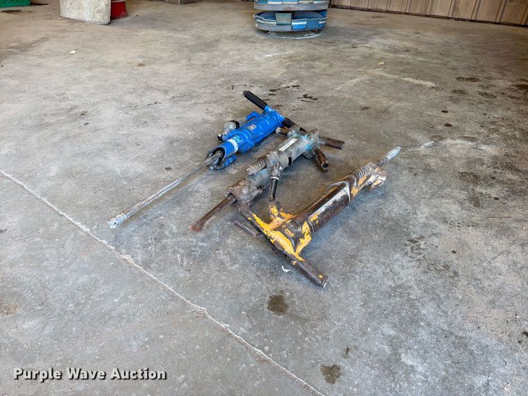 (3) pneumatic hammers
