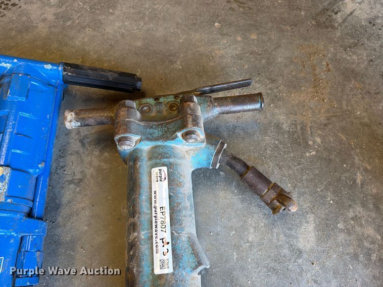 image for item EP7807 (3) pneumatic hammers