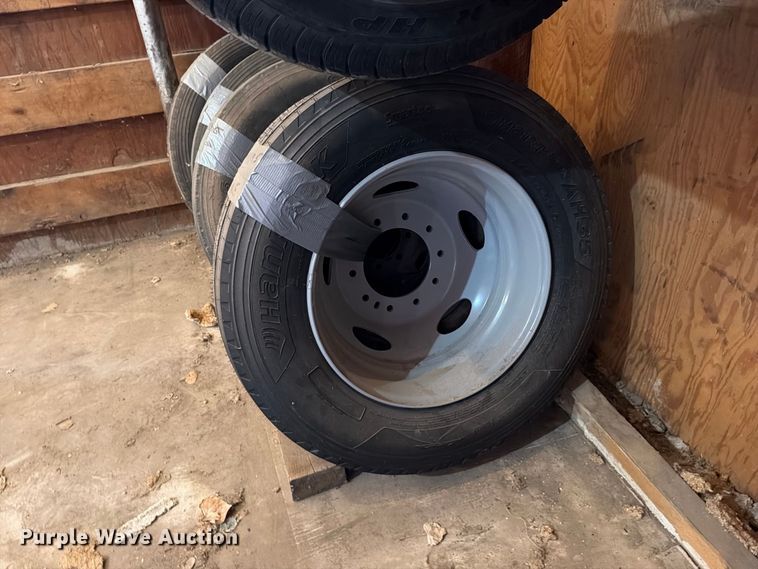 image for item EP7808 Tires and wheels
