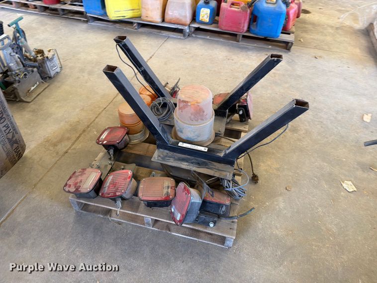 image for item EP7814 Pallet of truck lights