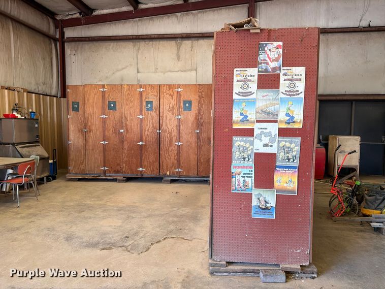 image for item EP7816 (2) storage lockers