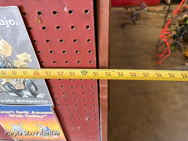 image for item EP7816 (2) storage lockers