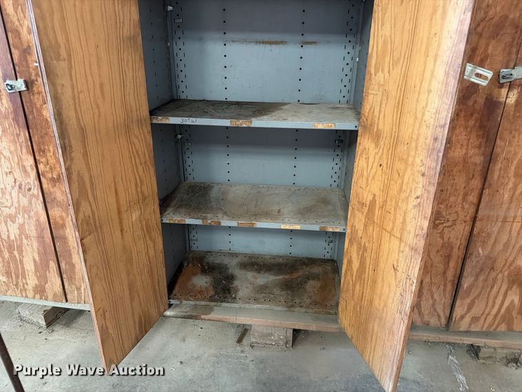 image for item EP7816 (2) storage lockers