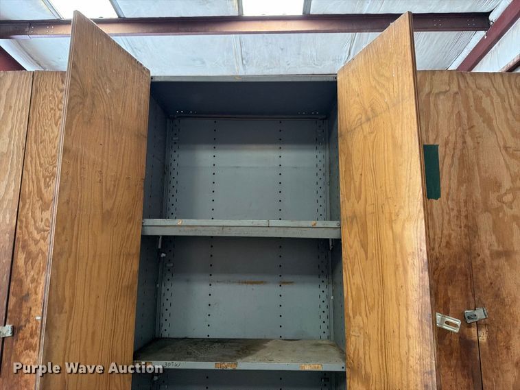 image for item EP7816 (2) storage lockers