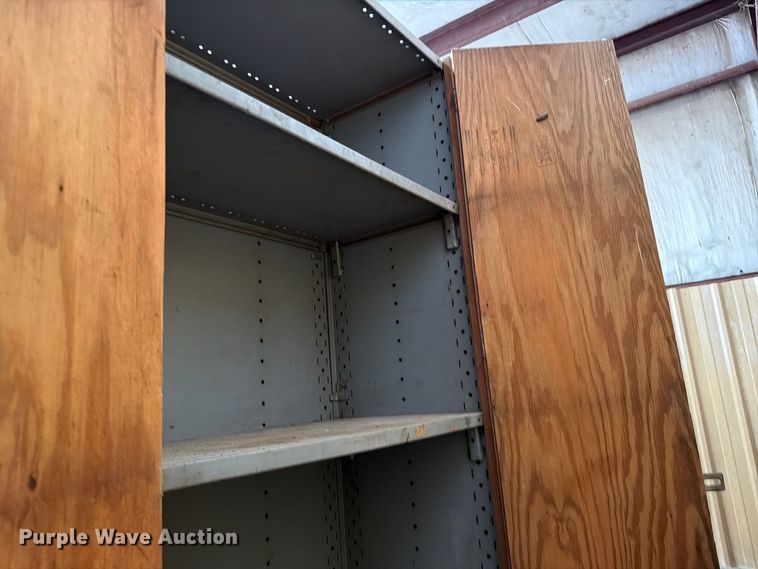 image for item EP7816 (2) storage lockers