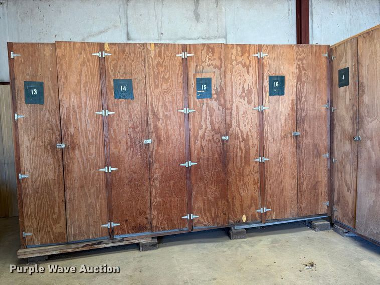 image for item EP7816 (2) storage lockers