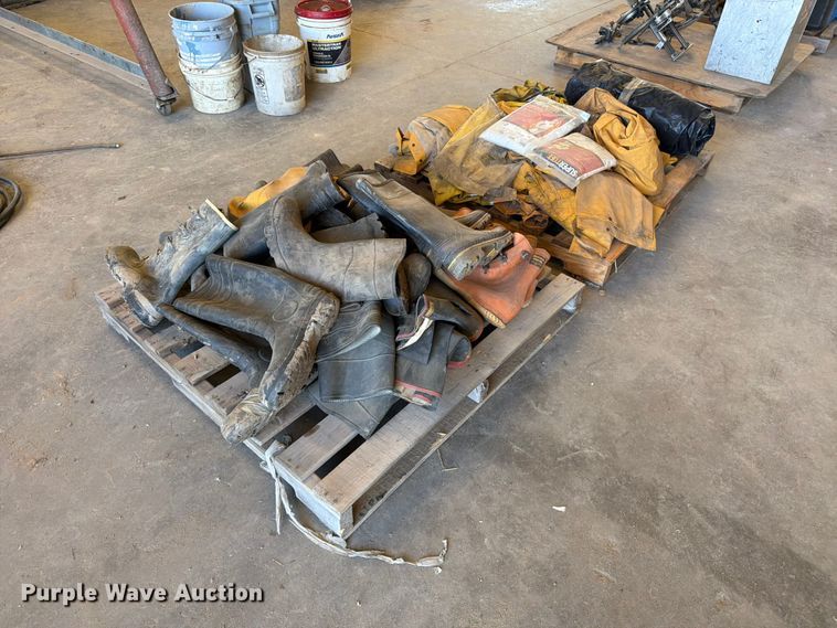 image for item EP7820 (2) pallets of boots and protective clothing