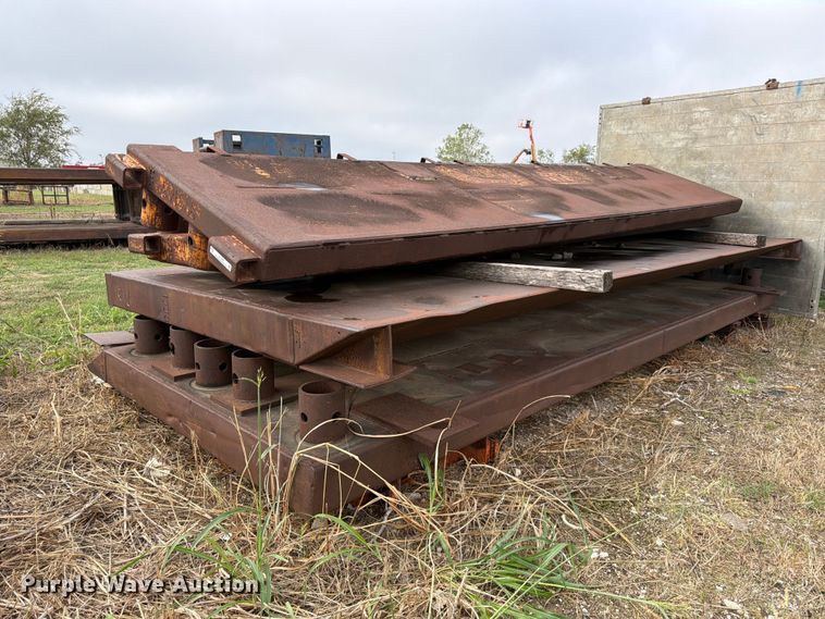(2) sets of trench shields