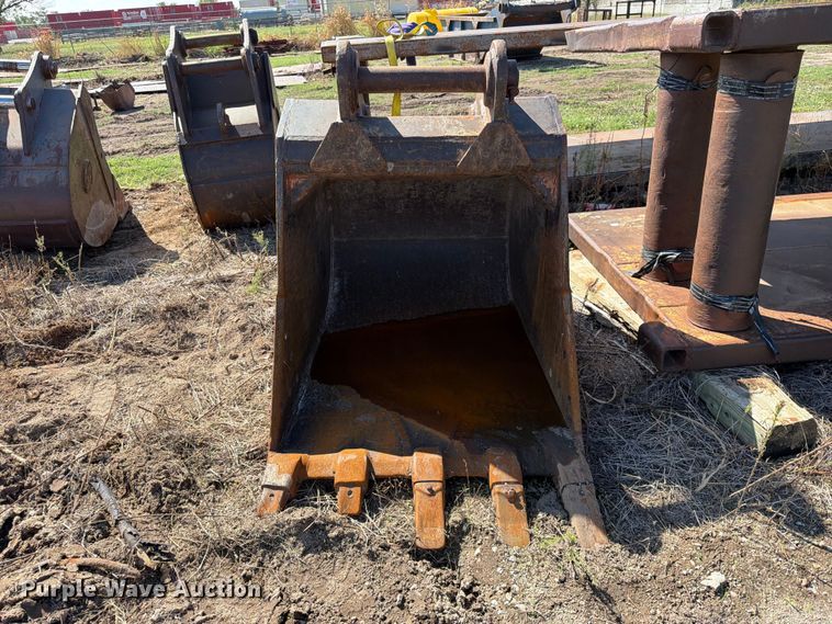 image for item ES1085 CF Excavator Bucket