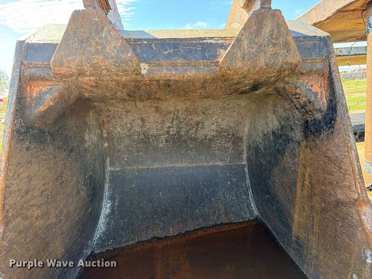 image for item ES1085 CF Excavator Bucket