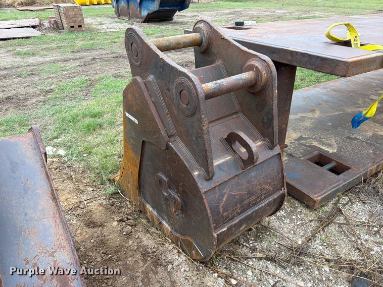 image for item ES1086 C&P Attachments excavator bucket