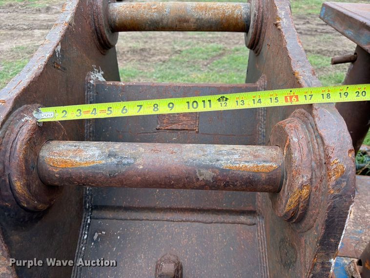 image for item ES1086 C&P Attachments excavator bucket