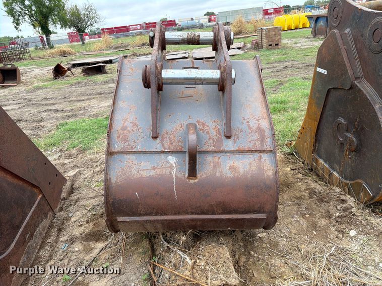 image for item ES1087 2009 Geith HF49-036 excavator bucket