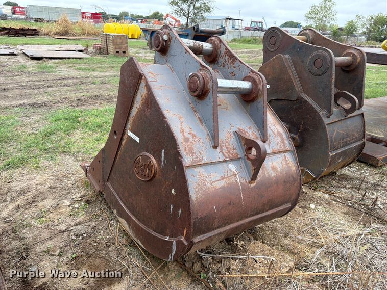 image for item ES1087 2009 Geith HF49-036 excavator bucket