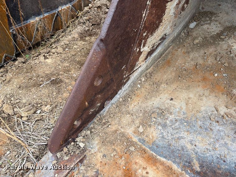 image for item ES1087 2009 Geith HF49-036 excavator bucket