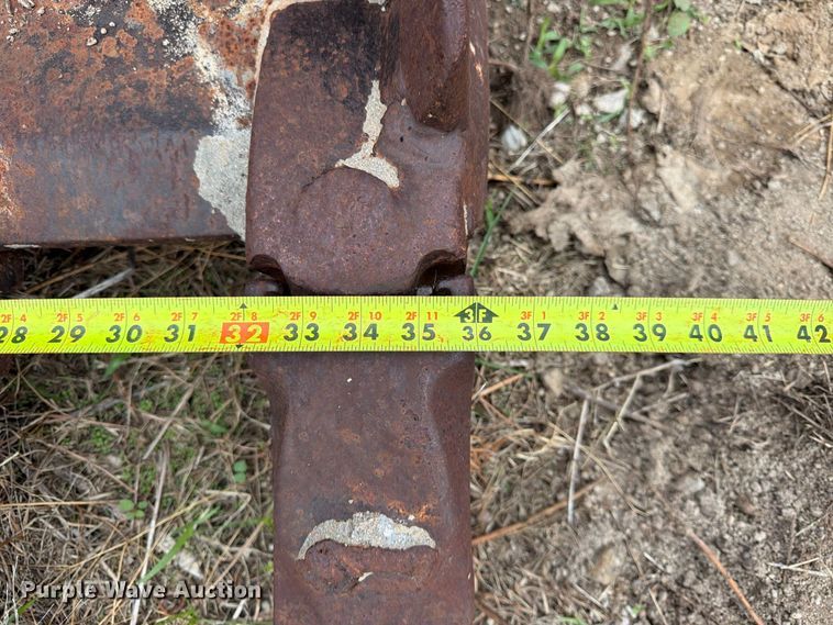 image for item ES1087 2009 Geith HF49-036 excavator bucket
