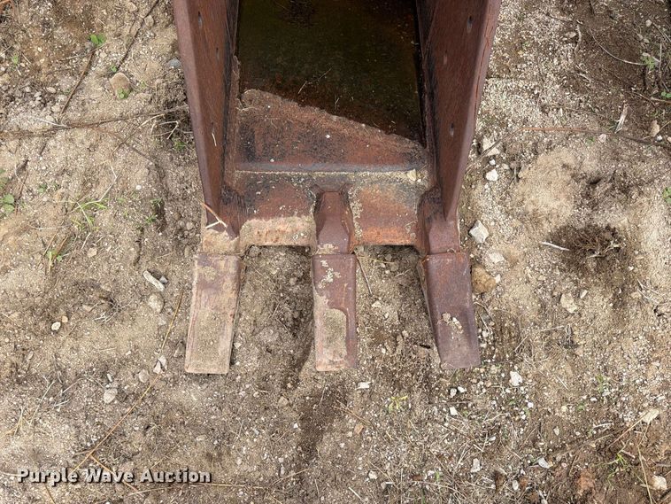 image for item ES1088 Excavator bucket