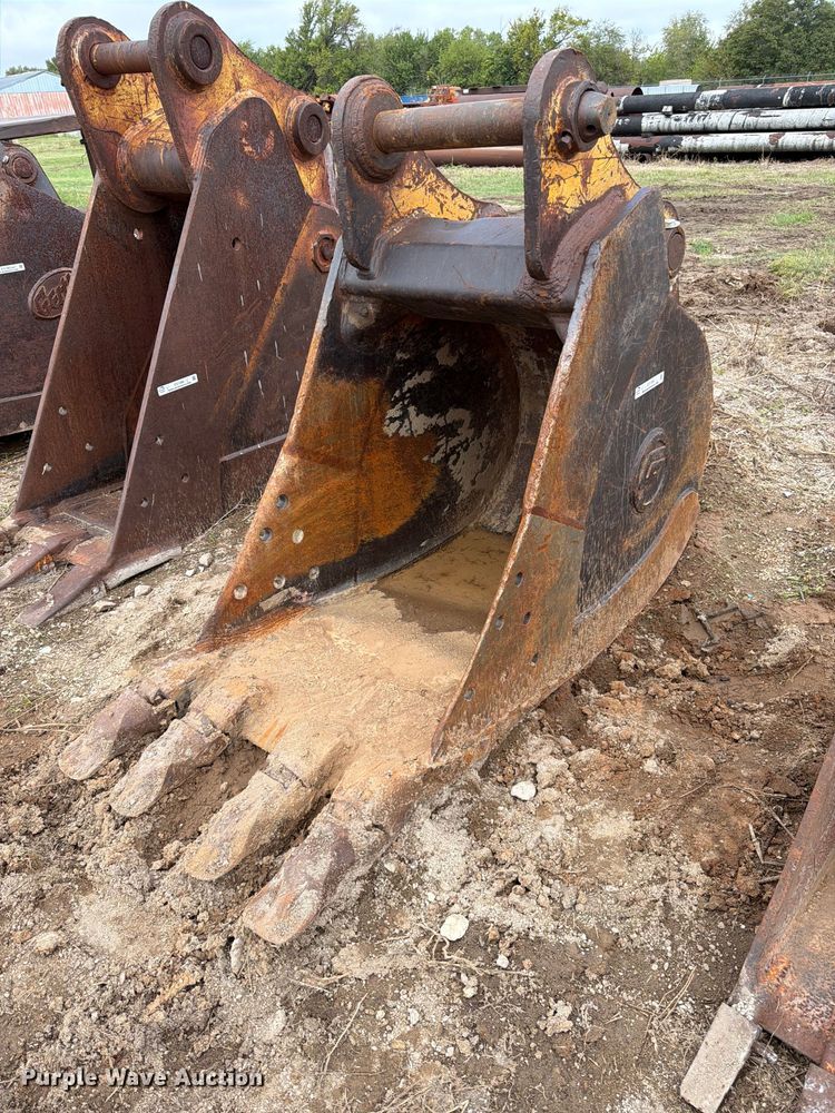CF excavator bucket